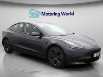 Tesla - Model 3