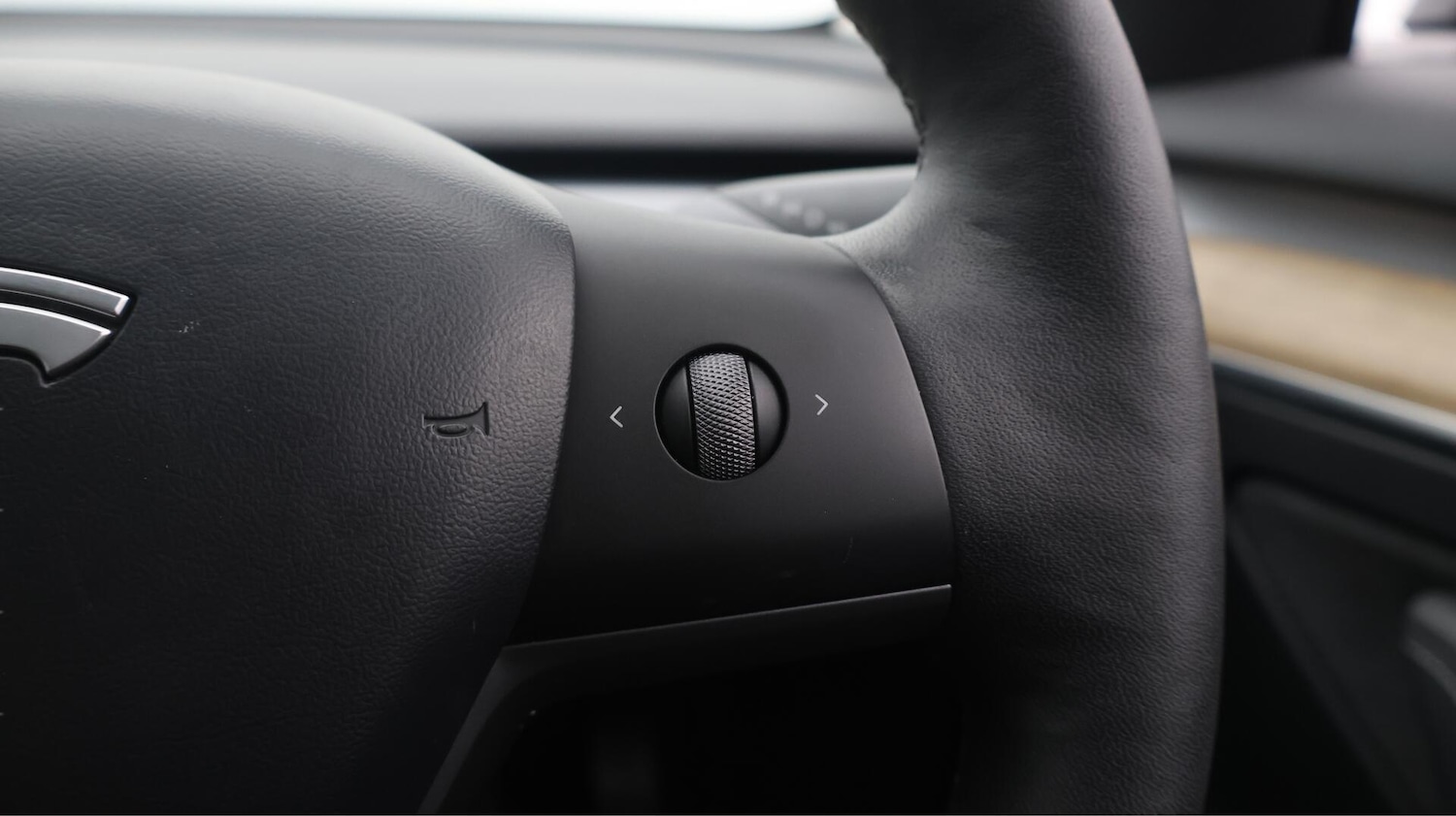 Used Tesla Model 3 2021 for sale - 76549134: Photo 26