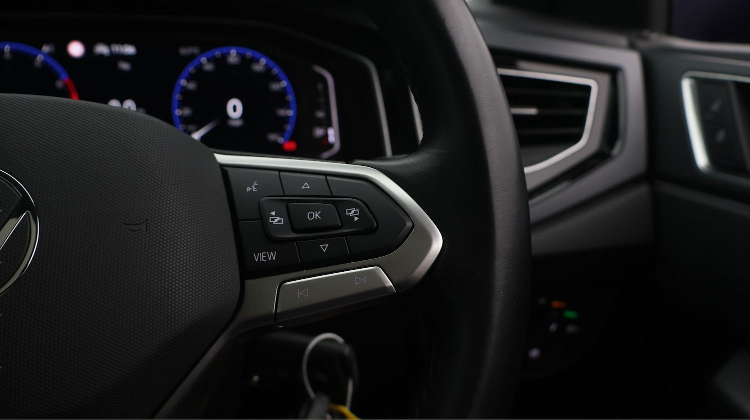 Used Volkswagen Polo 2024 for sale - 77750166: Photo 27