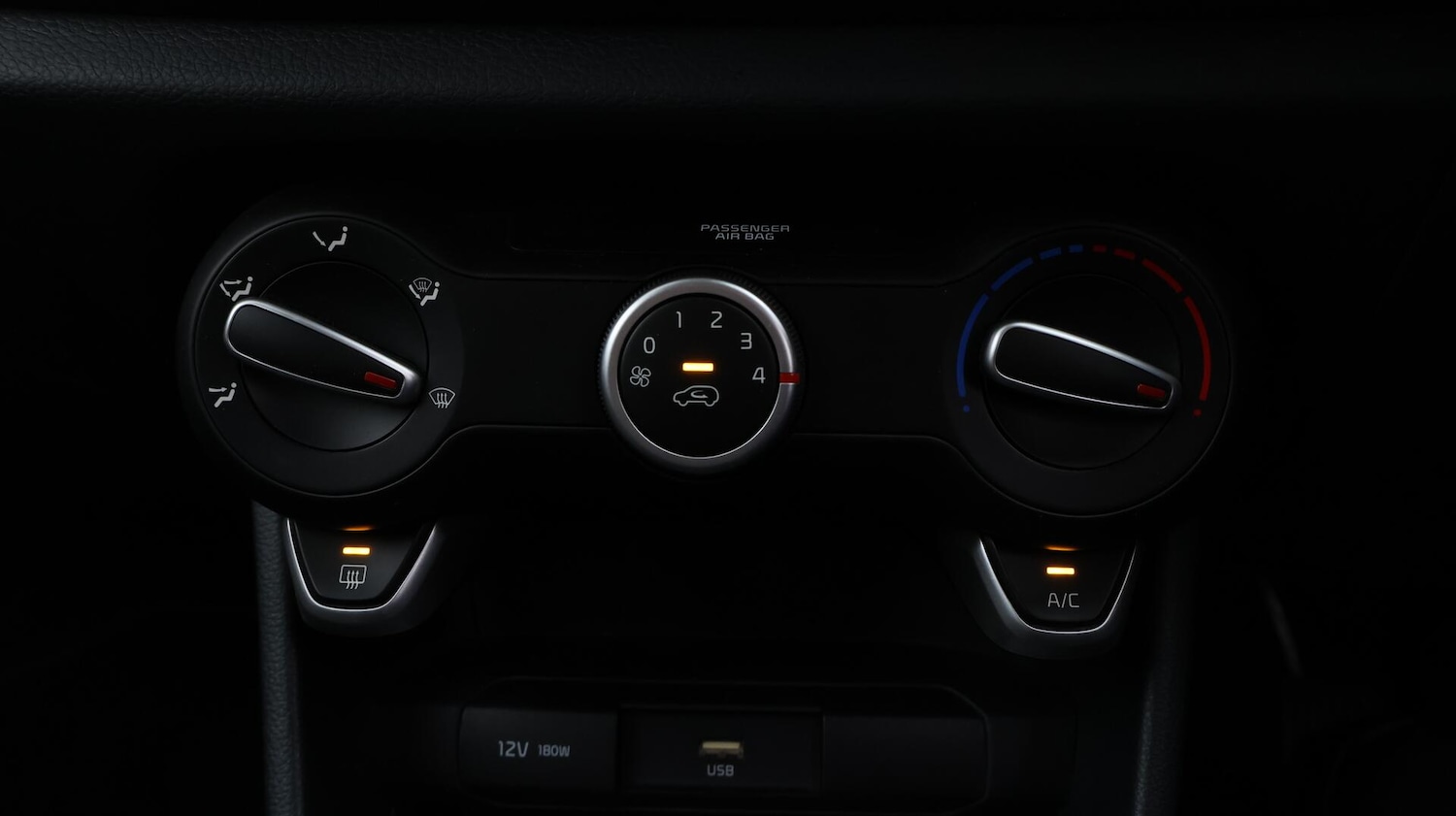 Used Kia Picanto 2021 for sale - 76644816: Photo 13