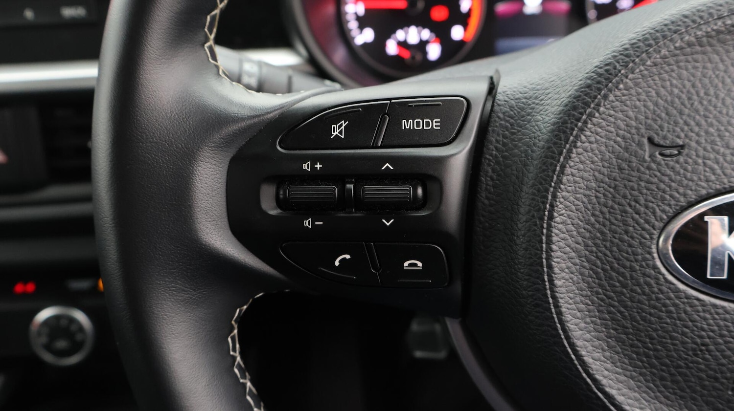 Used Kia Picanto 2021 for sale - 76644816: Photo 23