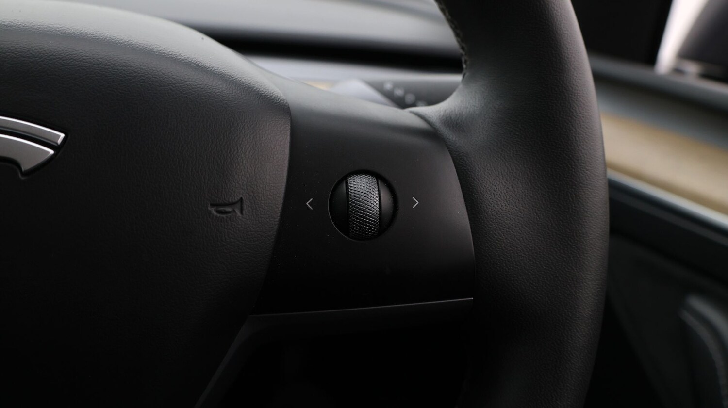 Used Tesla Model Y 2022 for sale - 77296362: Photo 25