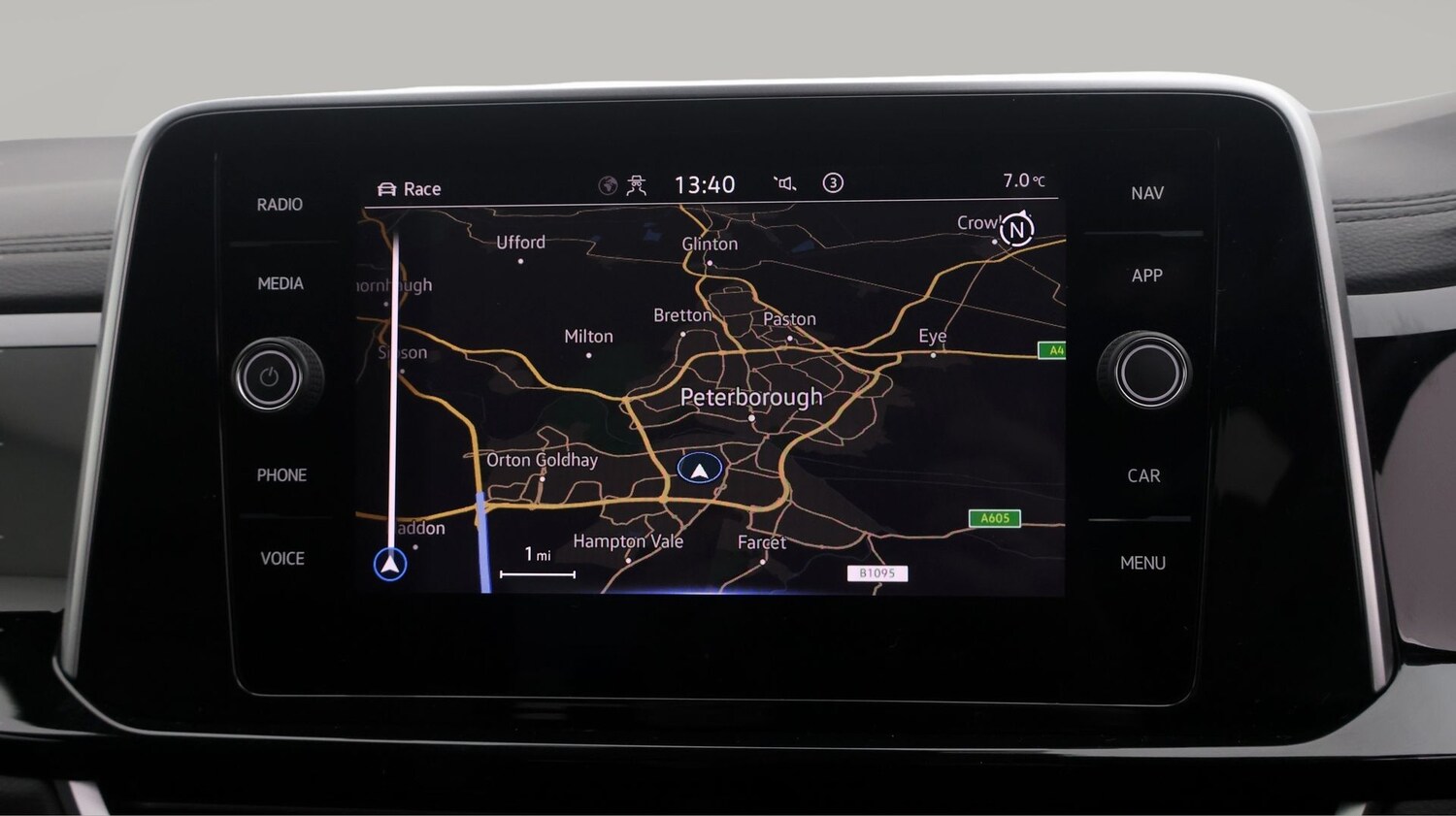 Used Volkswagen T-Roc 2023 for sale - 77296619: Photo 11