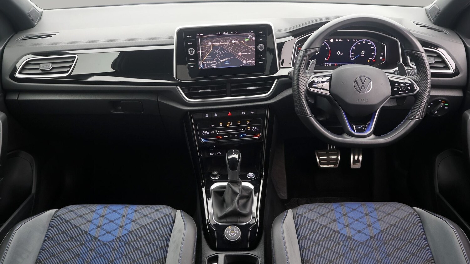 Used Volkswagen T-Roc 2023 for sale - 77296619: Photo 13