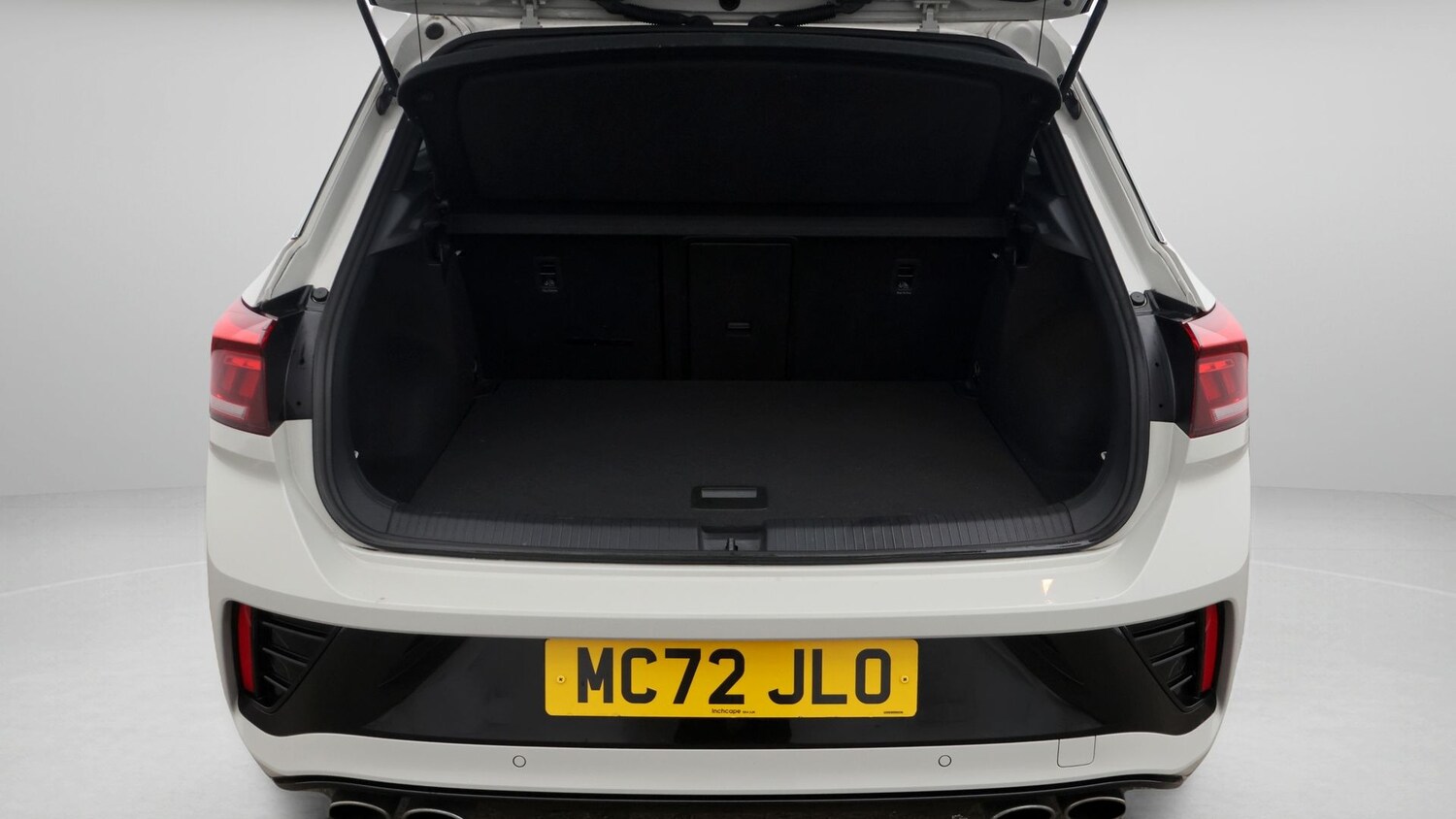 Used Volkswagen T-Roc 2023 for sale - 77296619: Photo 17