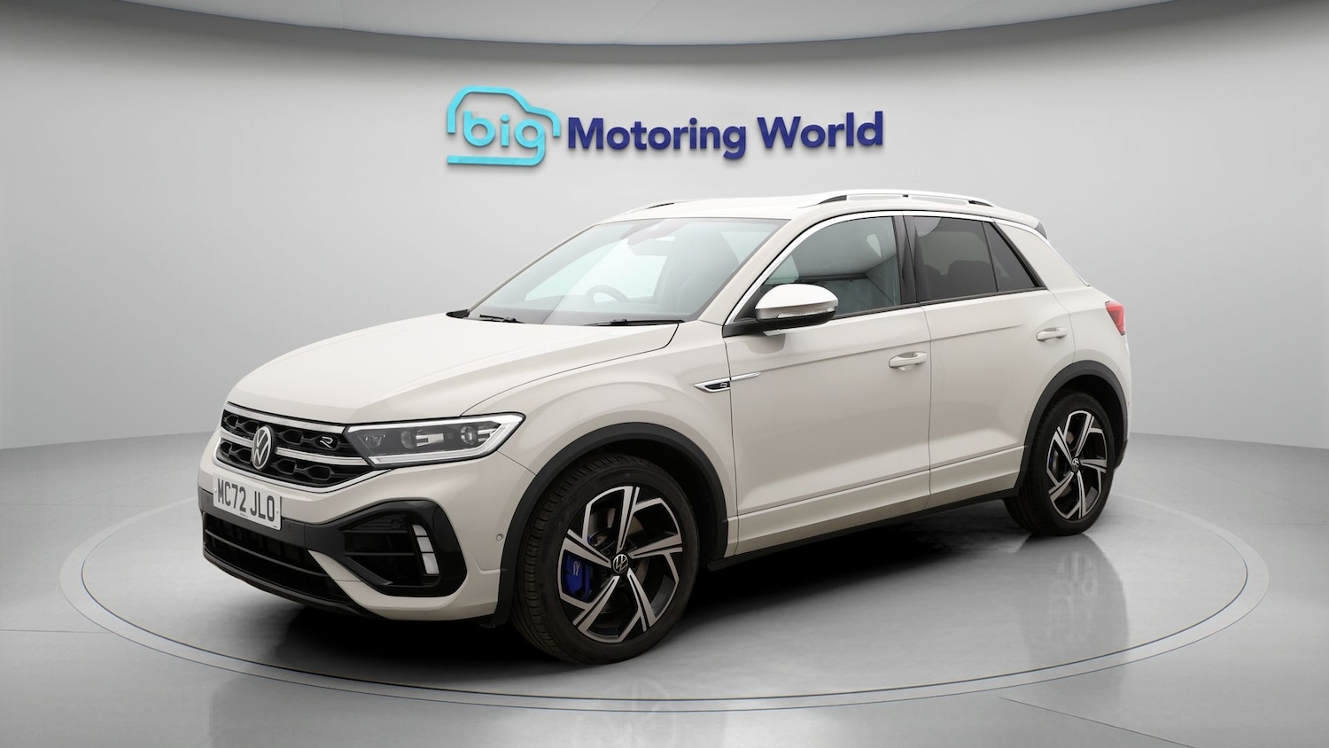 Used Volkswagen T-Roc 2023 for sale - 77296619: Photo 3