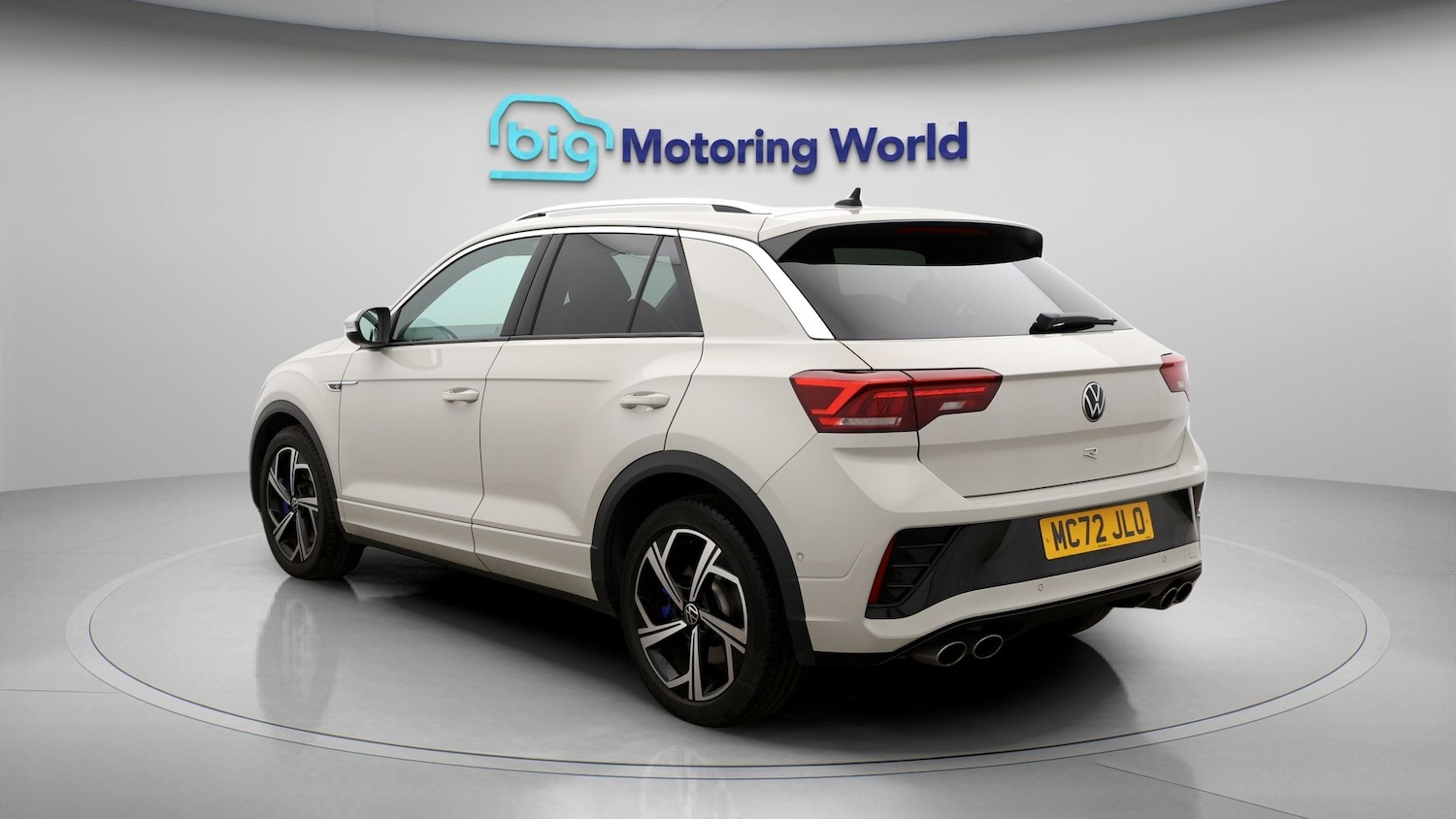 Used Volkswagen T-Roc 2023 for sale - 77296619: Photo 5