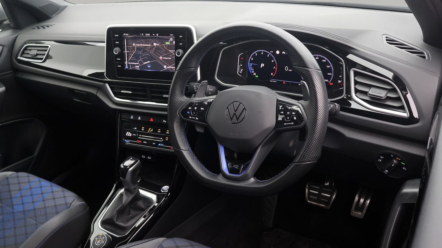 Used Volkswagen T-Roc 2023 for sale - 77296619: Photo 9