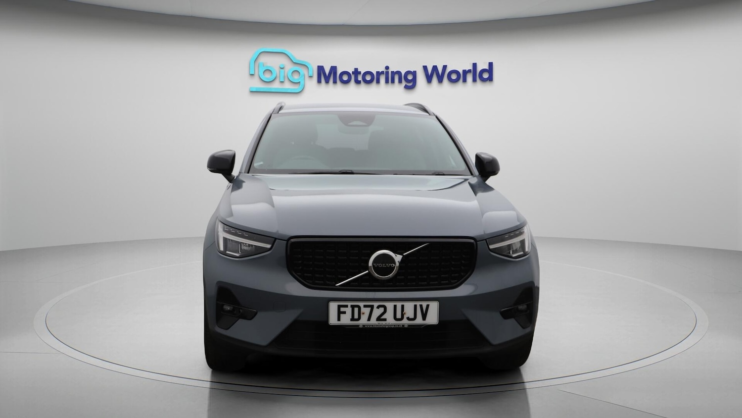 Used Volvo XC40 2023 for sale - 76484514: Photo 2