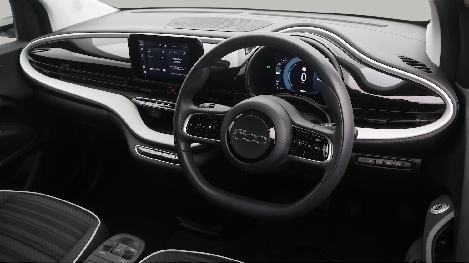 Used Fiat 500 2021 for sale - 76561045: Photo 10