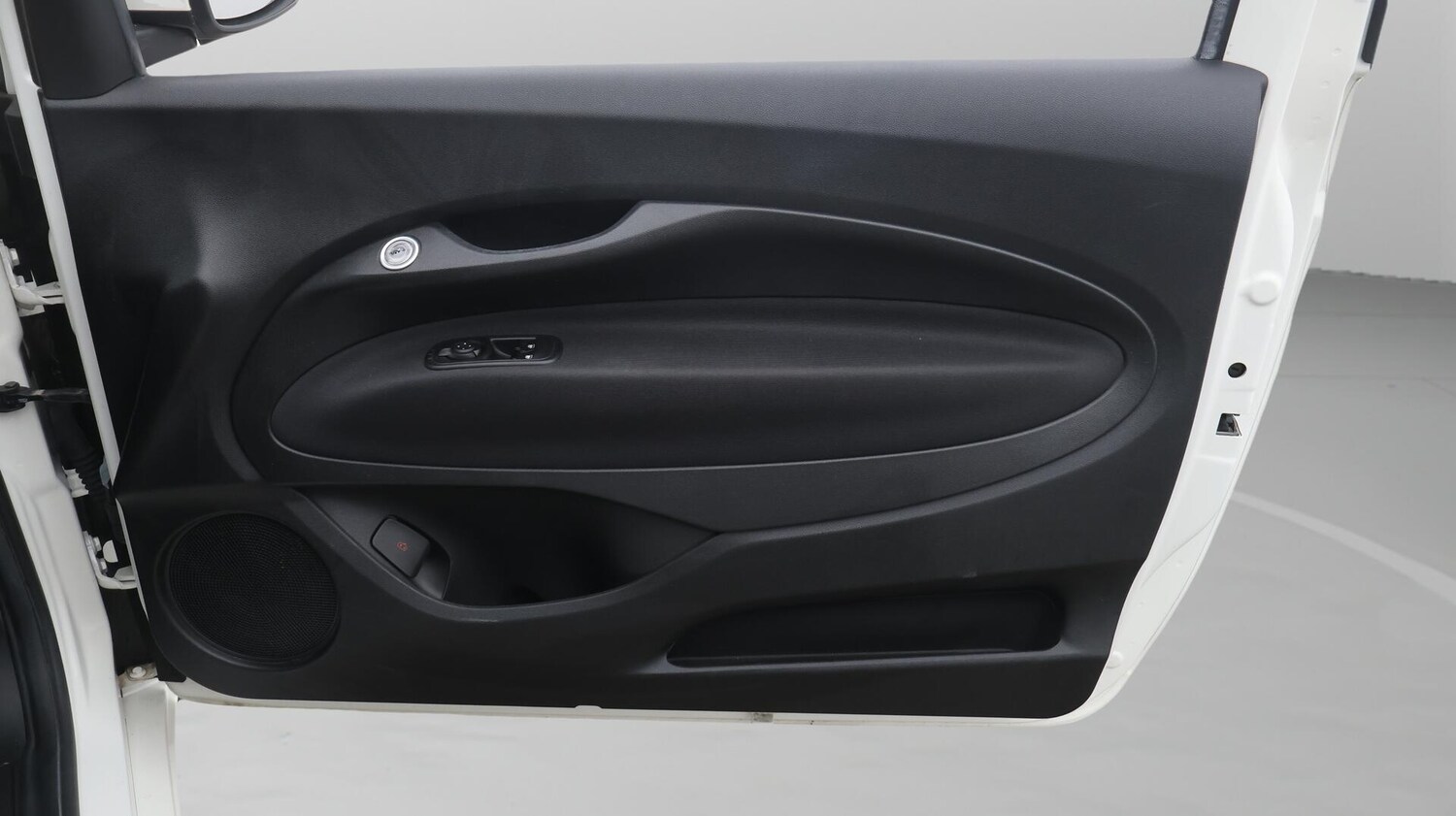 Used Fiat 500 2021 for sale - 76561045: Photo 16