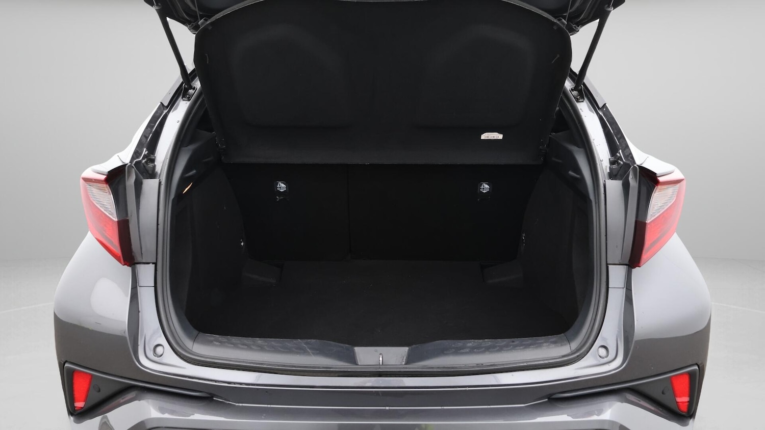 Used Toyota C-HR 2022 for sale - 76473857: Photo 18