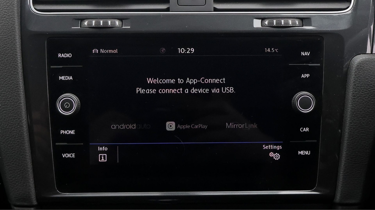 Used Volkswagen Golf 2019 for sale - 77216406: Photo 25