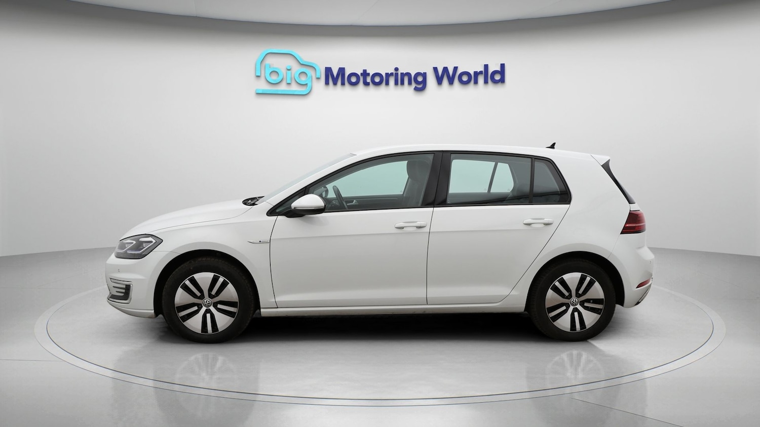 Used Volkswagen Golf 2019 for sale - 77216406: Photo 4