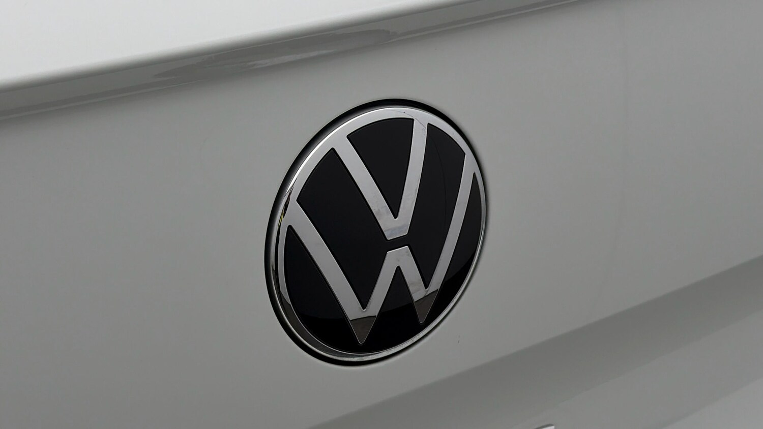 Used Volkswagen T-Roc for sale - 77816896: Photo 19