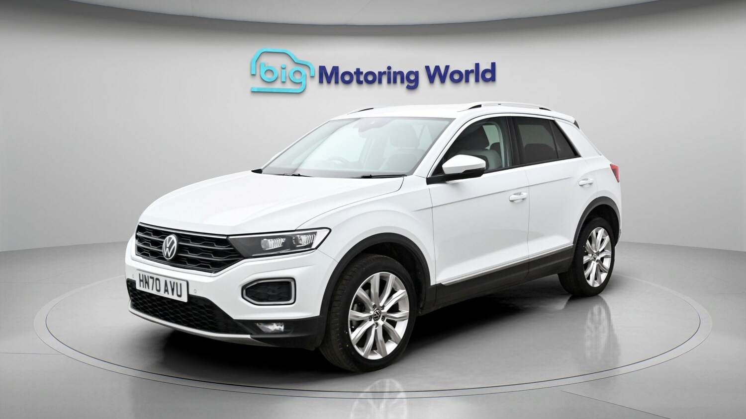 Used Volkswagen T-Roc for sale - 77816896: Photo 3