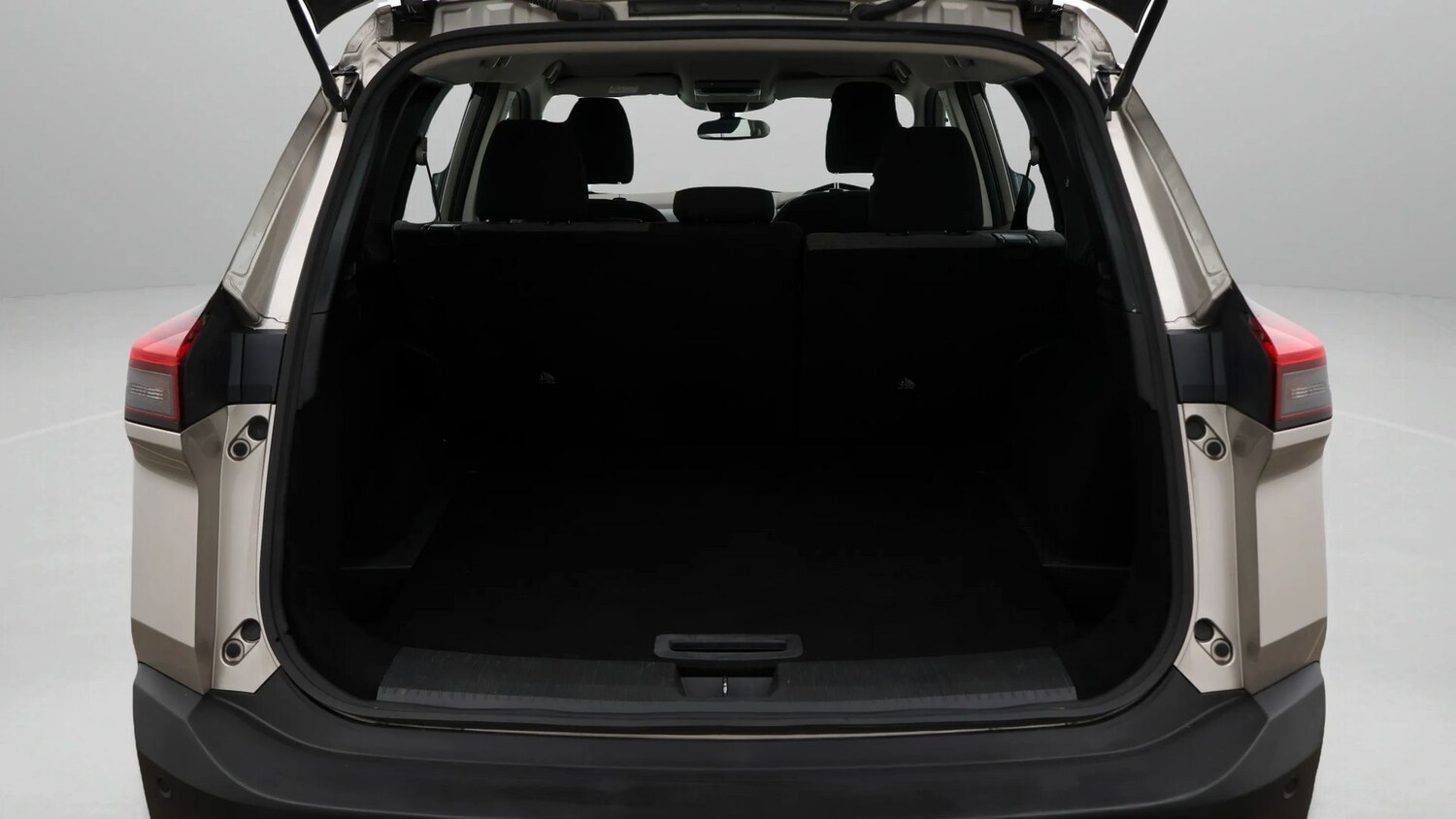 Used Nissan X-Trail 2023 for sale - 78090620: Photo 17