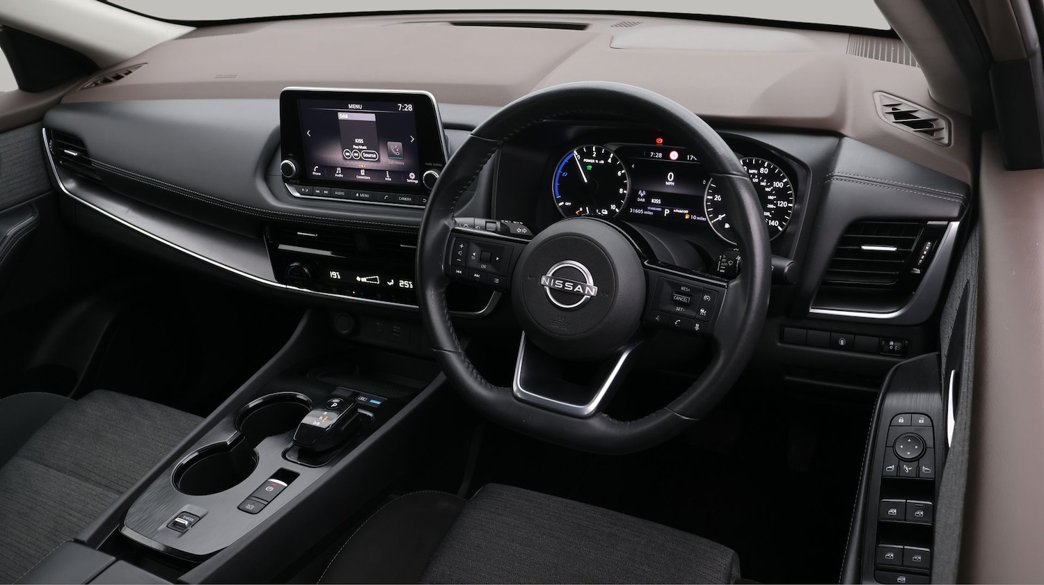 Used Nissan X-Trail 2023 for sale - 78090620: Photo 9