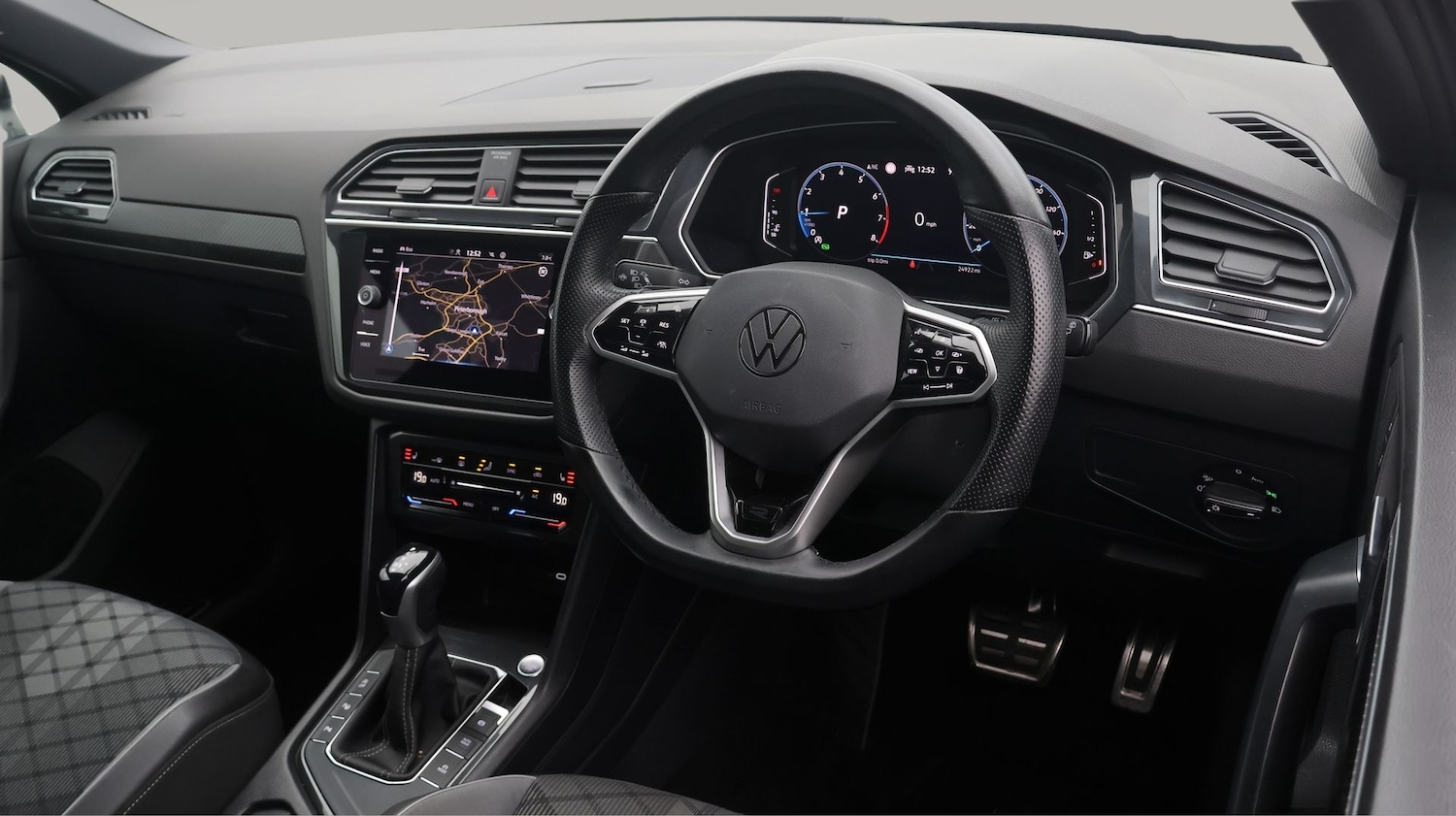 Used Volkswagen Tiguan 2023 for sale - 77844740: Photo 9