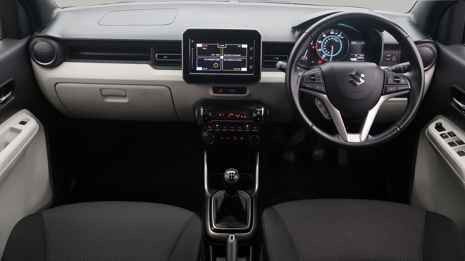 Used Suzuki Ignis 2019 for sale - 77296940: Photo 13