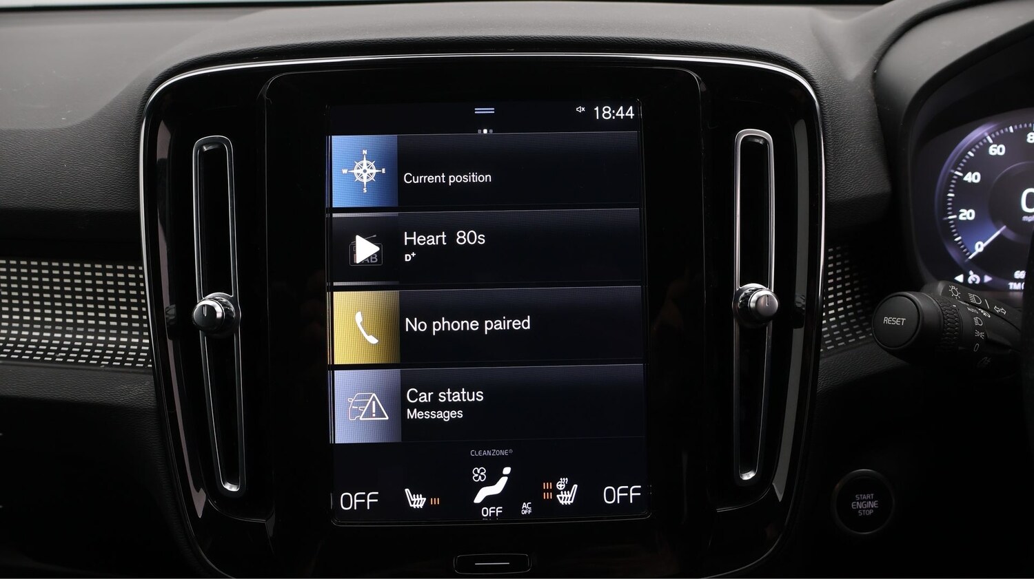 Used Volvo XC40 for sale - 77818066: Photo 11