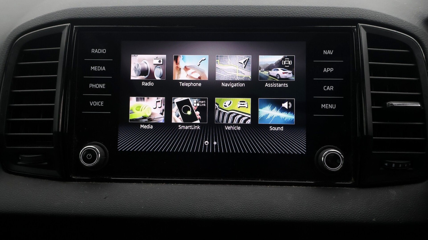 Used Skoda Karoq 2022 for sale - 77460140: Photo 11