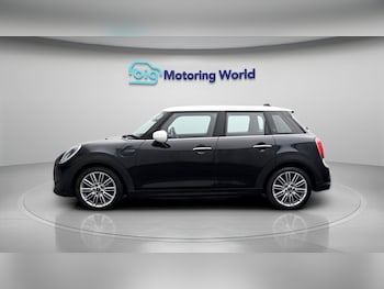Used MINI Hatch 2023 for sale - 78800646: Photo