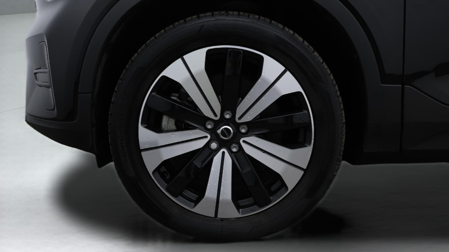 Used Volvo C40 2023 for sale - 77310396: Photo 18