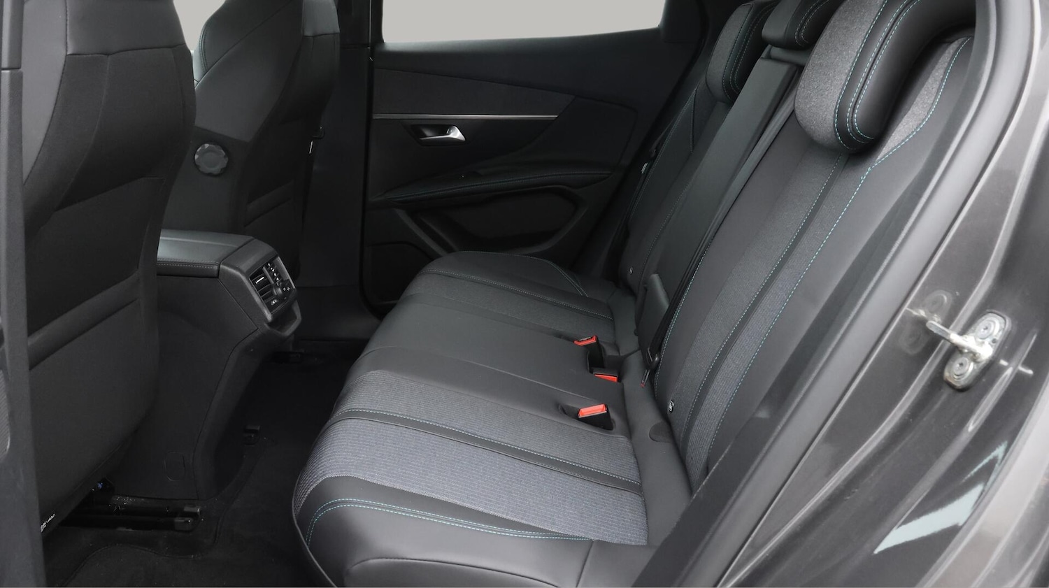 Used Peugeot 3008 2023 for sale - 76512467: Photo 17