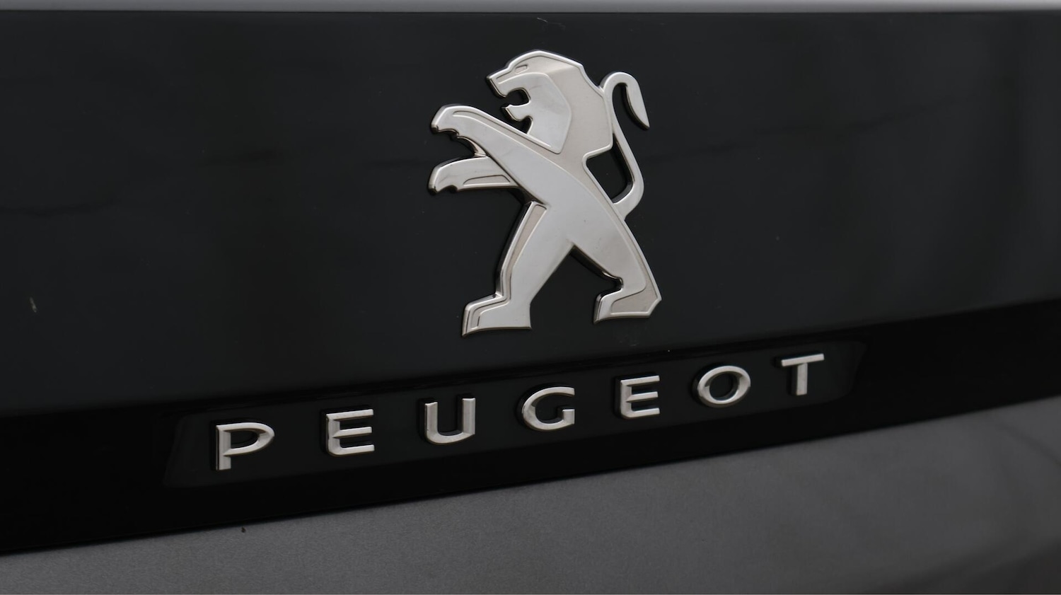 Used Peugeot 3008 2023 for sale - 76512467: Photo 24