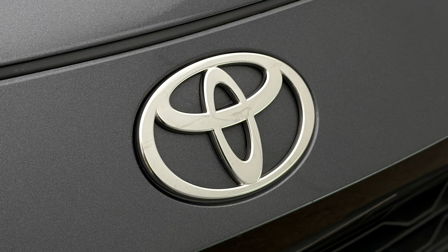 Used Toyota C-HR 2024 for sale - 77930549: Photo 18