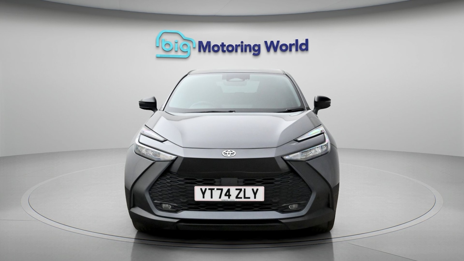 Used Toyota C-HR 2024 for sale - 77930549: Photo 2