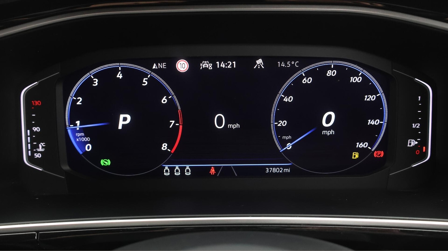Used Volkswagen T-Roc 2022 for sale - 76294607: Photo 11