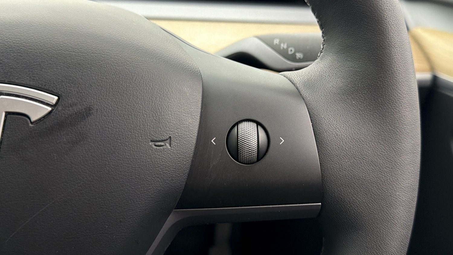 Used Tesla Model Y 2023 for sale - 77998843: Photo 22