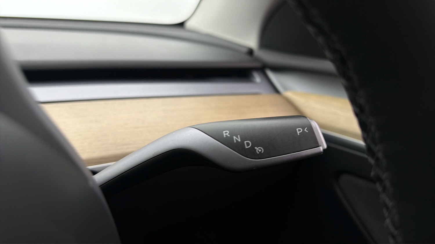 Used Tesla Model Y 2023 for sale - 77998843: Photo 23