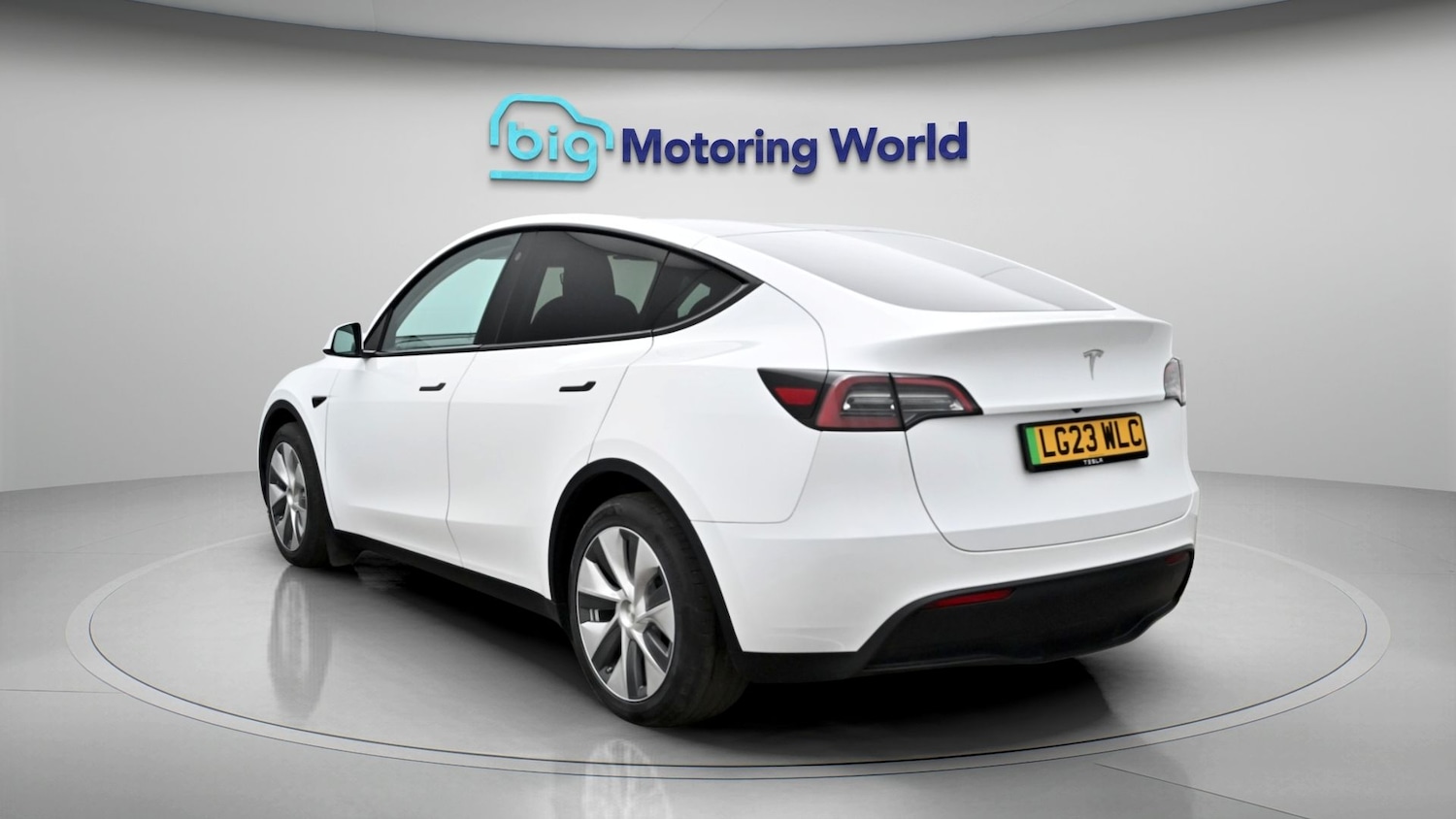 Used Tesla Model Y 2023 for sale - 77998843: Photo 5