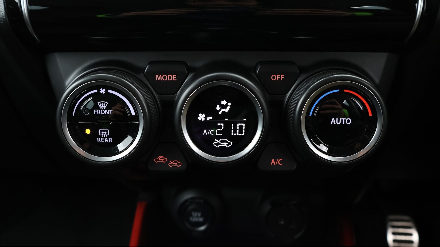 Used Suzuki Swift 2023 for sale - 77606281: Photo 12