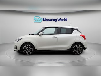 Used Suzuki Swift 2023 for sale - 77606281: Photo