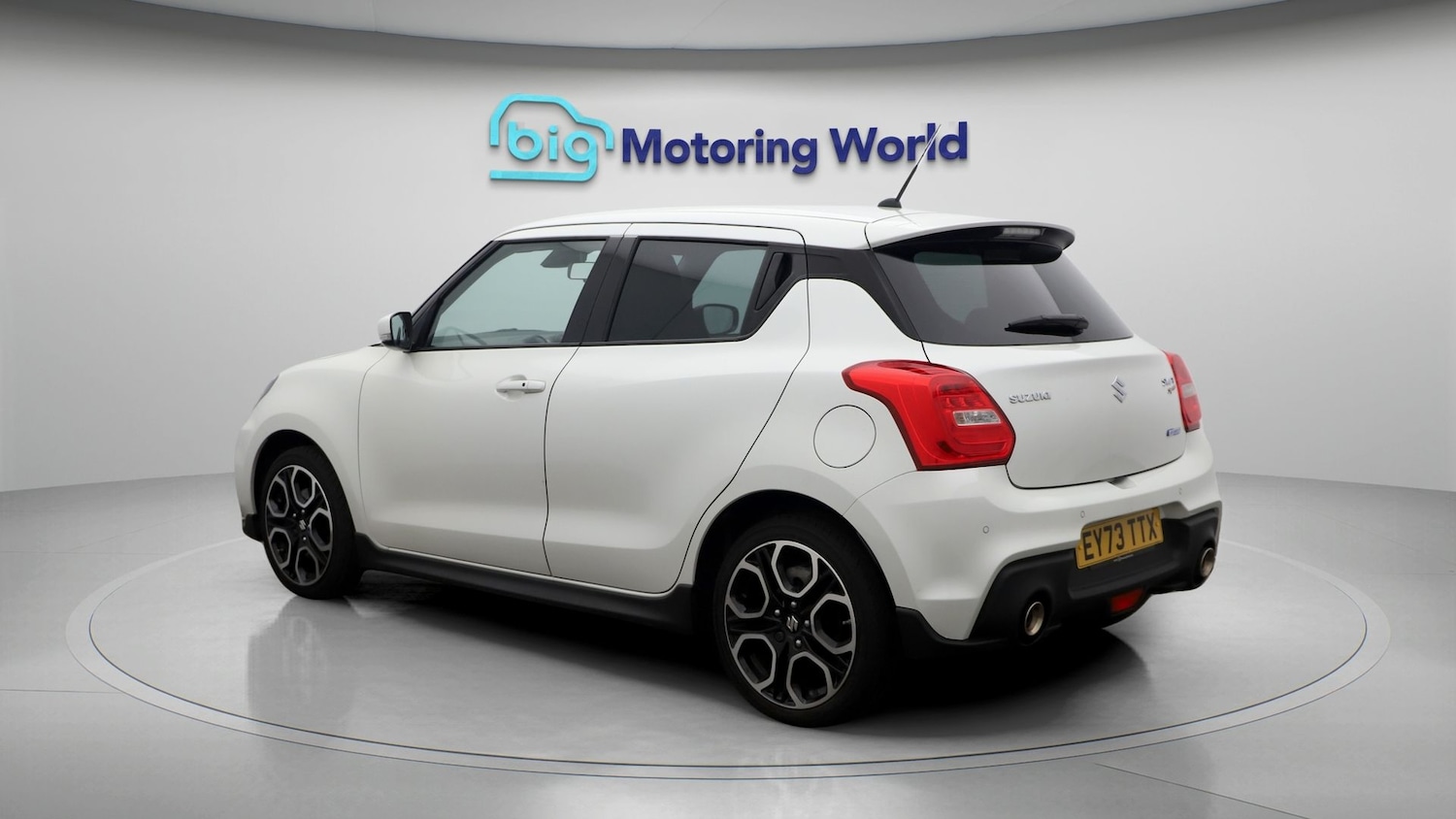 Used Suzuki Swift 2023 for sale - 77606281: Photo 5