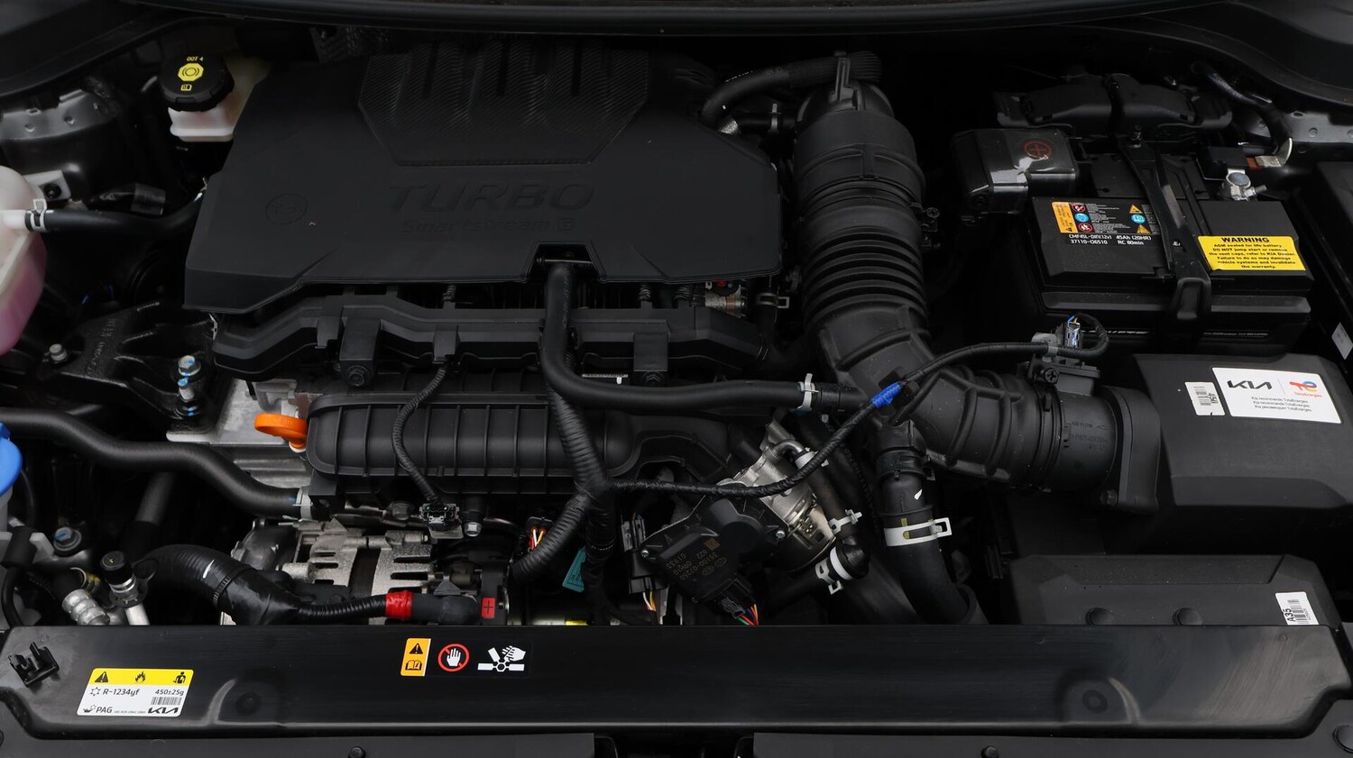 Used Kia Stonic 2024 for sale - 76457448: Photo 20