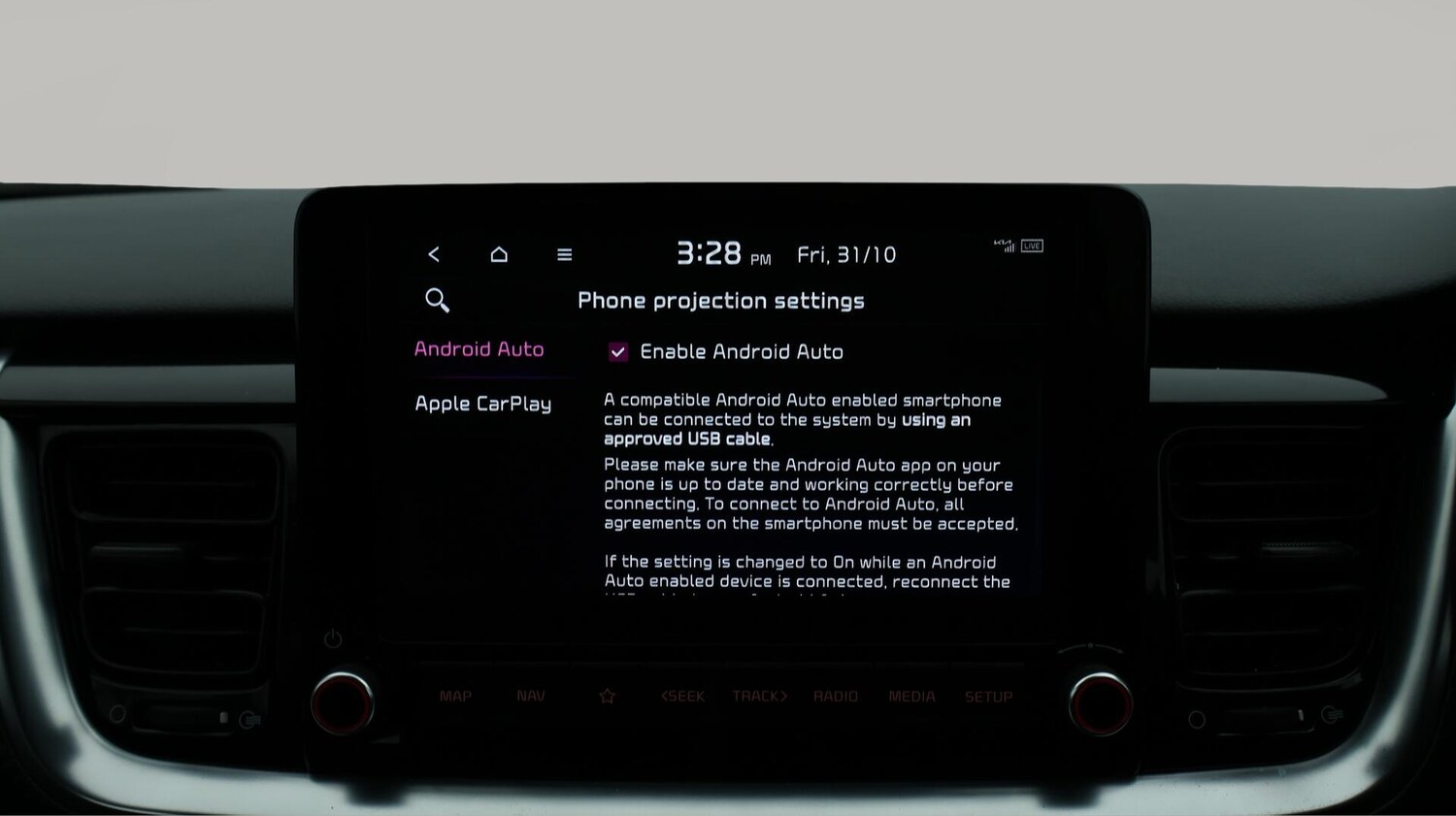 Used Kia Stonic 2024 for sale - 76457448: Photo 27