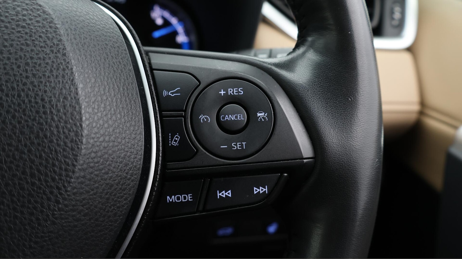 Used Toyota RAV4 2022 for sale - 76084906: Photo 25