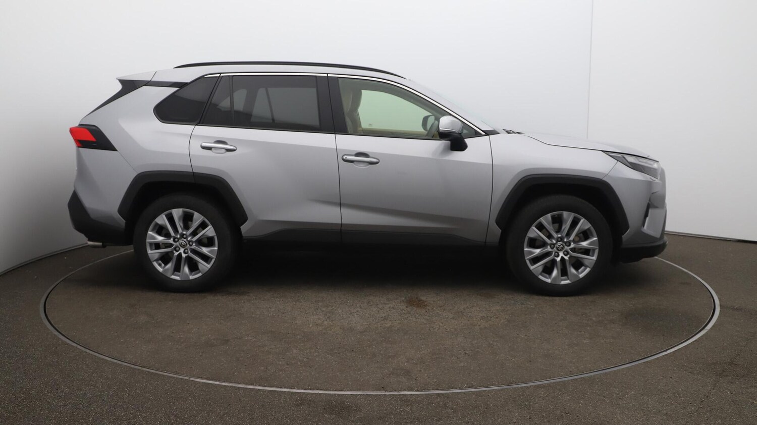 Used Toyota RAV4 2022 for sale - 76084906: Photo 49