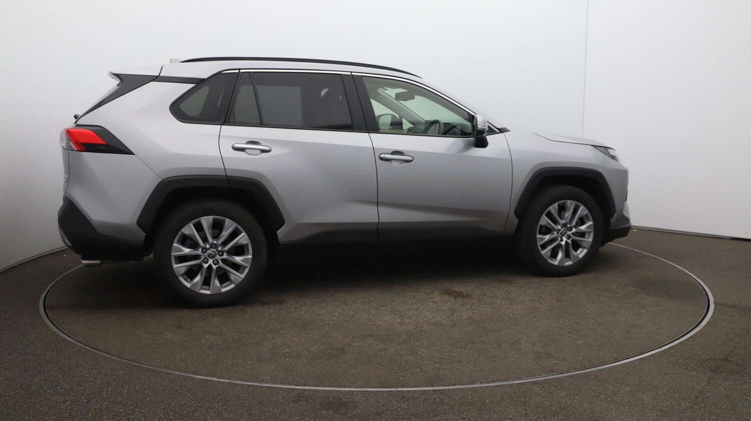 Used Toyota RAV4 2022 for sale - 76084906: Photo 51