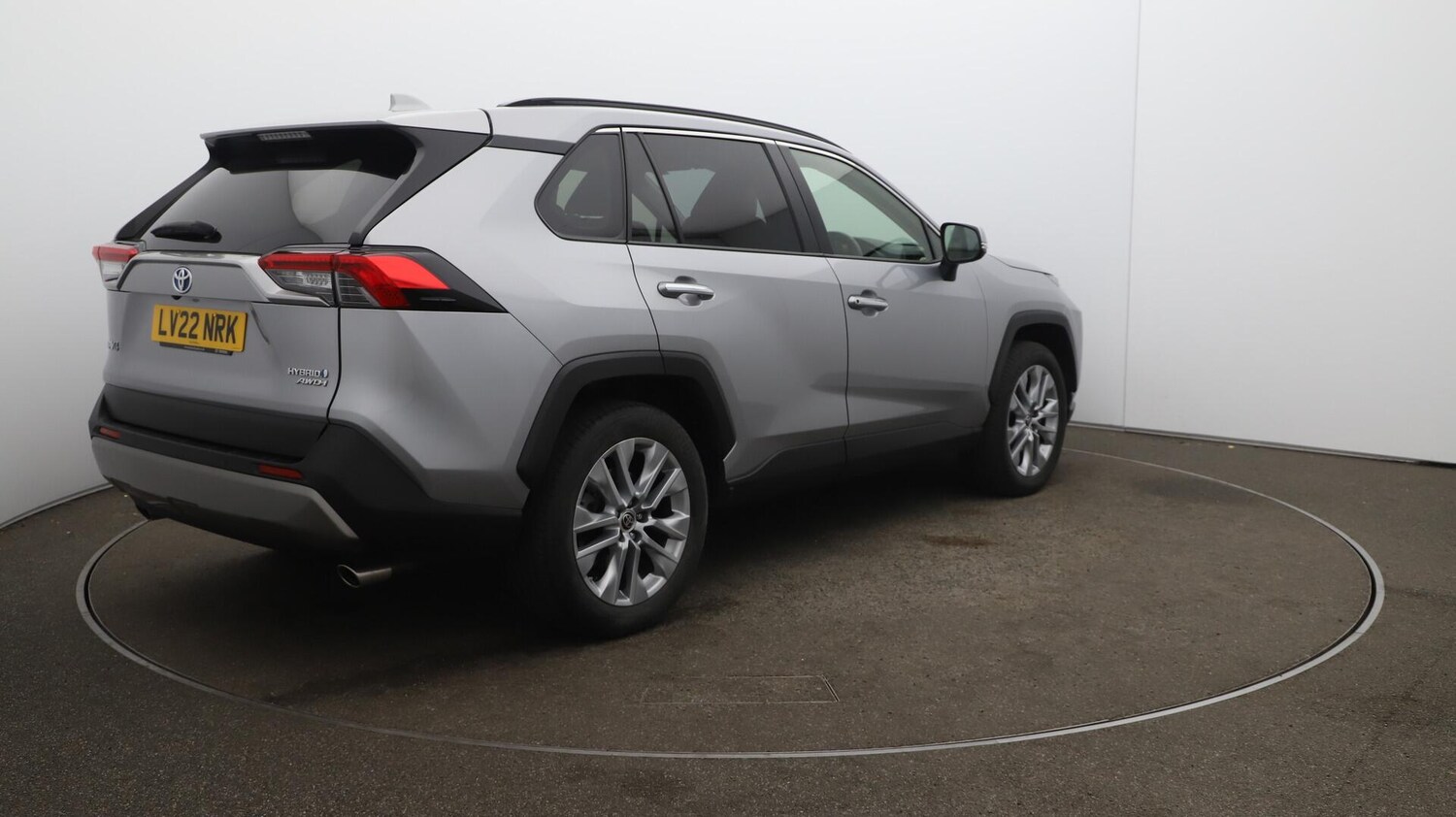 Used Toyota RAV4 2022 for sale - 76084906: Photo 54