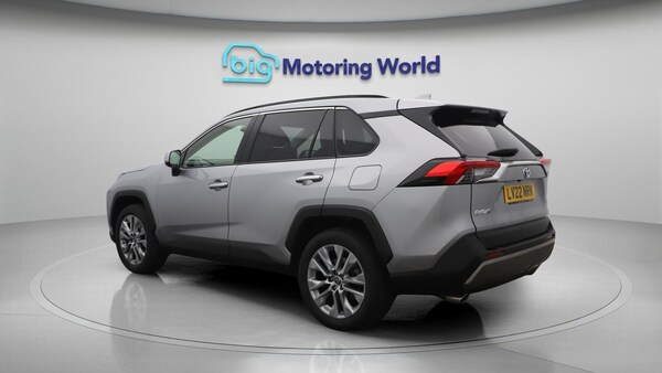 Used Toyota RAV4 2022 for sale - 76084906: Photo 5