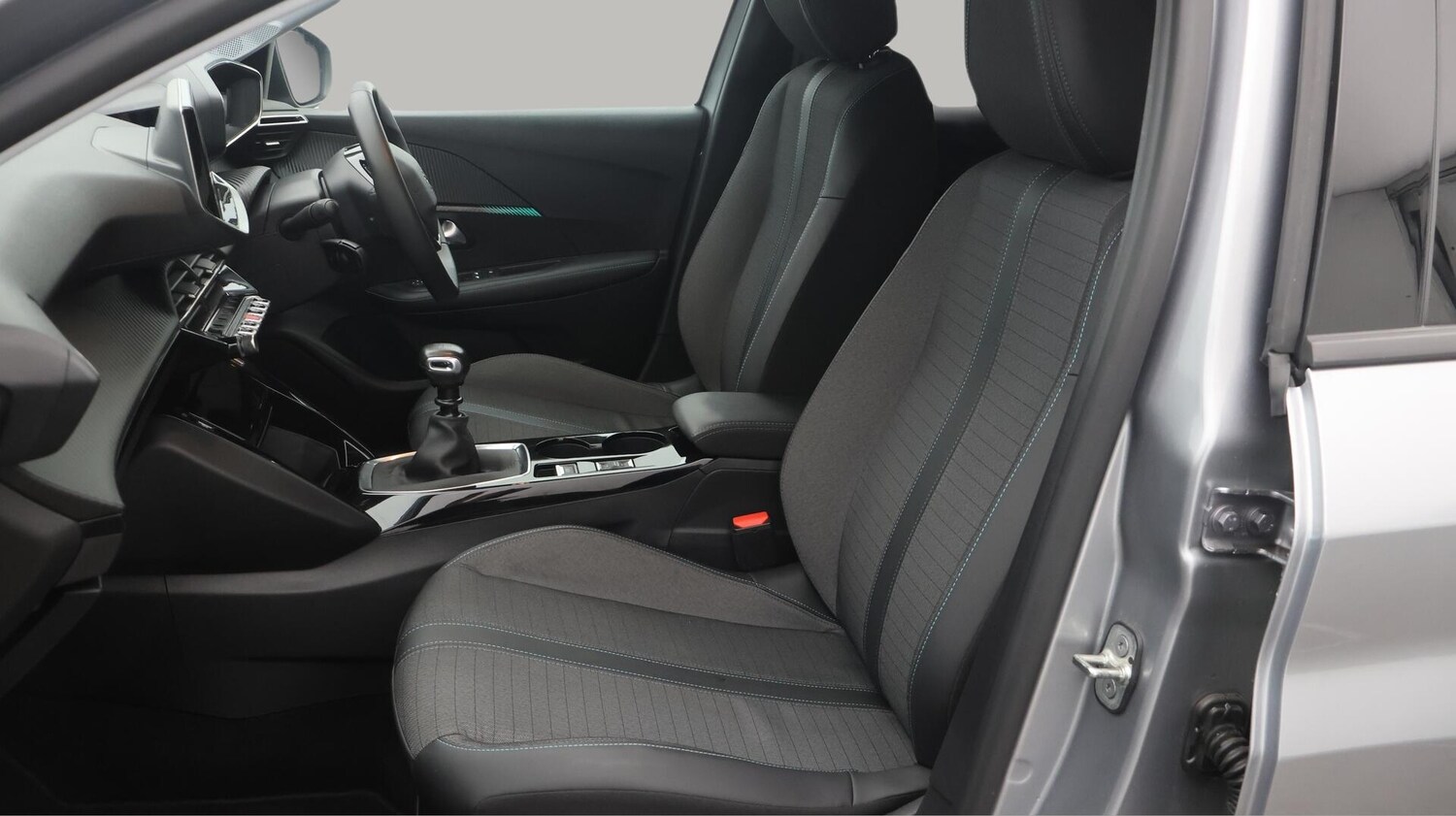 Used Peugeot 208 2023 for sale - 76349604: Photo 15