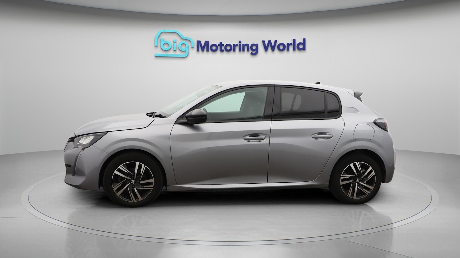 Used Peugeot 208 2023 for sale - 76349604: Photo 5