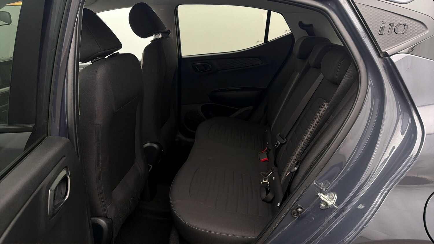 Used Hyundai i10 for sale - 78027615: Photo 15