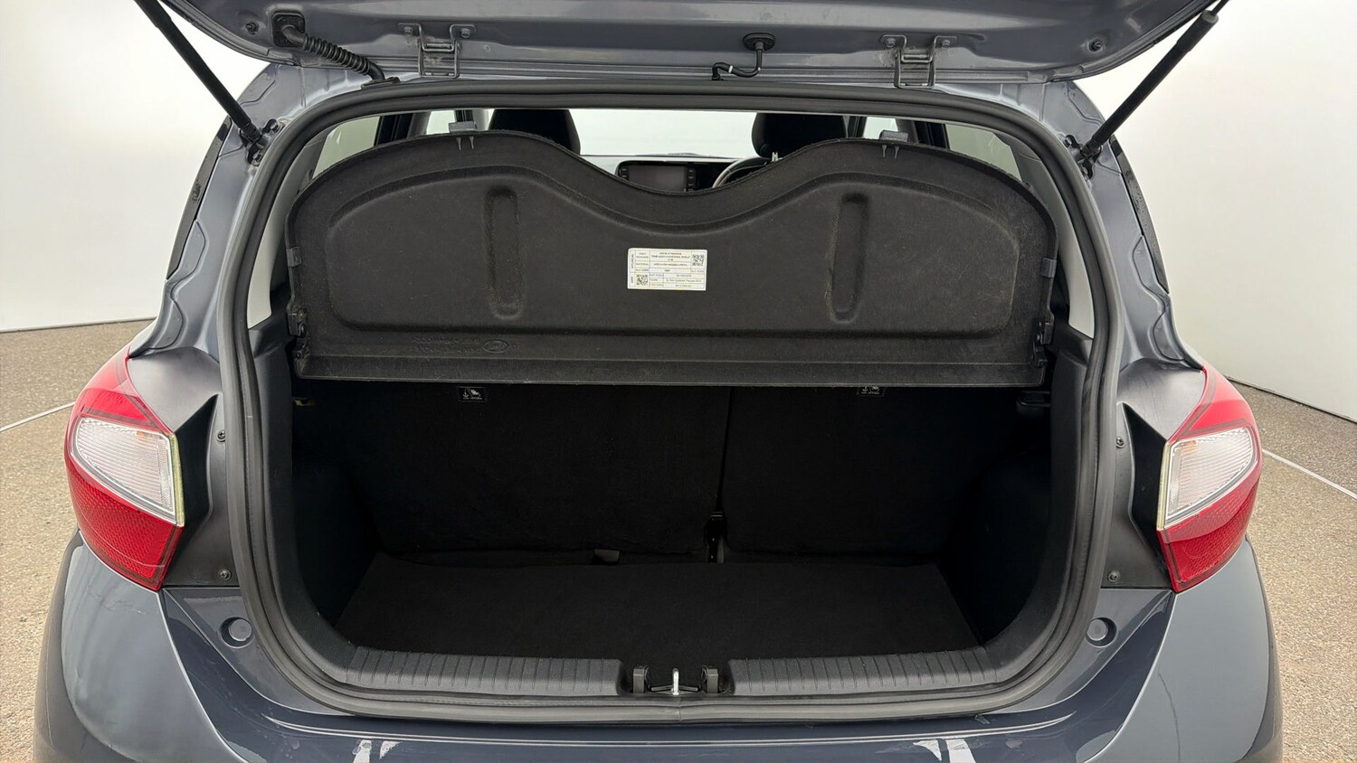 Used Hyundai i10 for sale - 78027615: Photo 16